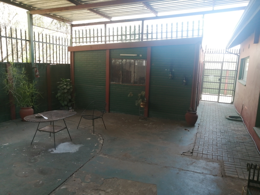 4 Bedroom Property for Sale in Rustenburg Central North West